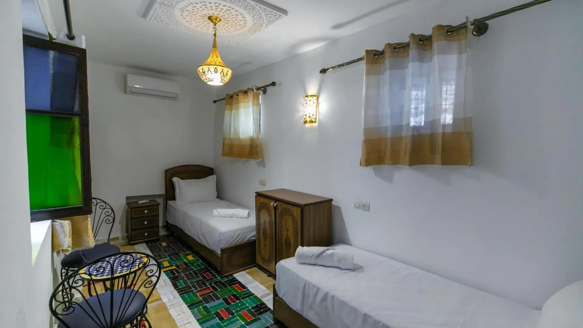 Riad Jnan Fes 0*,